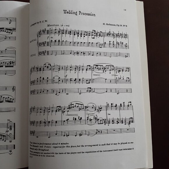 Kalmus Wedding Music for the Organ Book - Picture 6 of 7